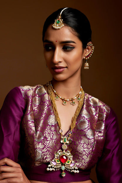 Uma Pearl Embellished Maangtikka 
