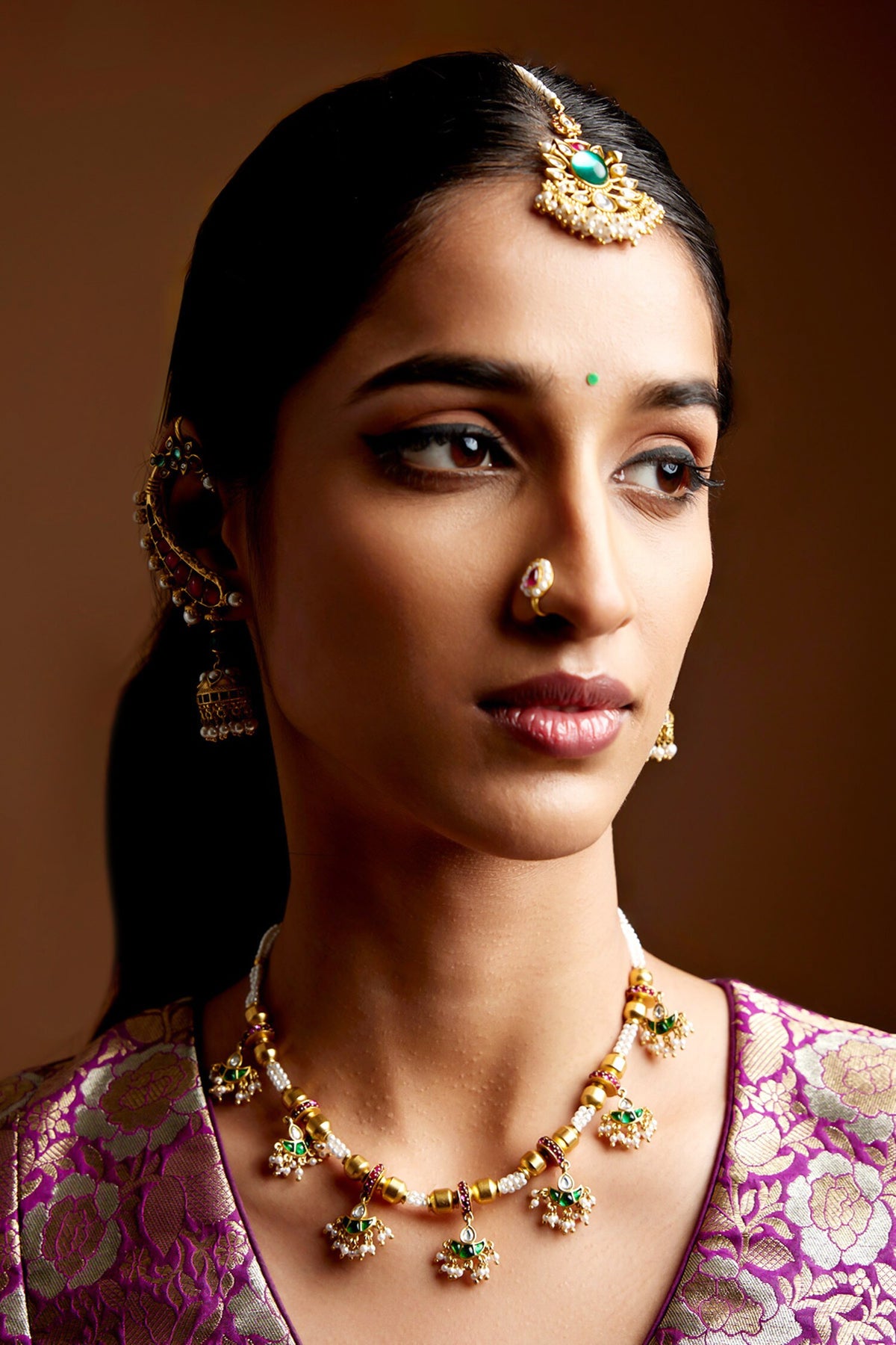 Uma Pearl Embellished Maangtikka 