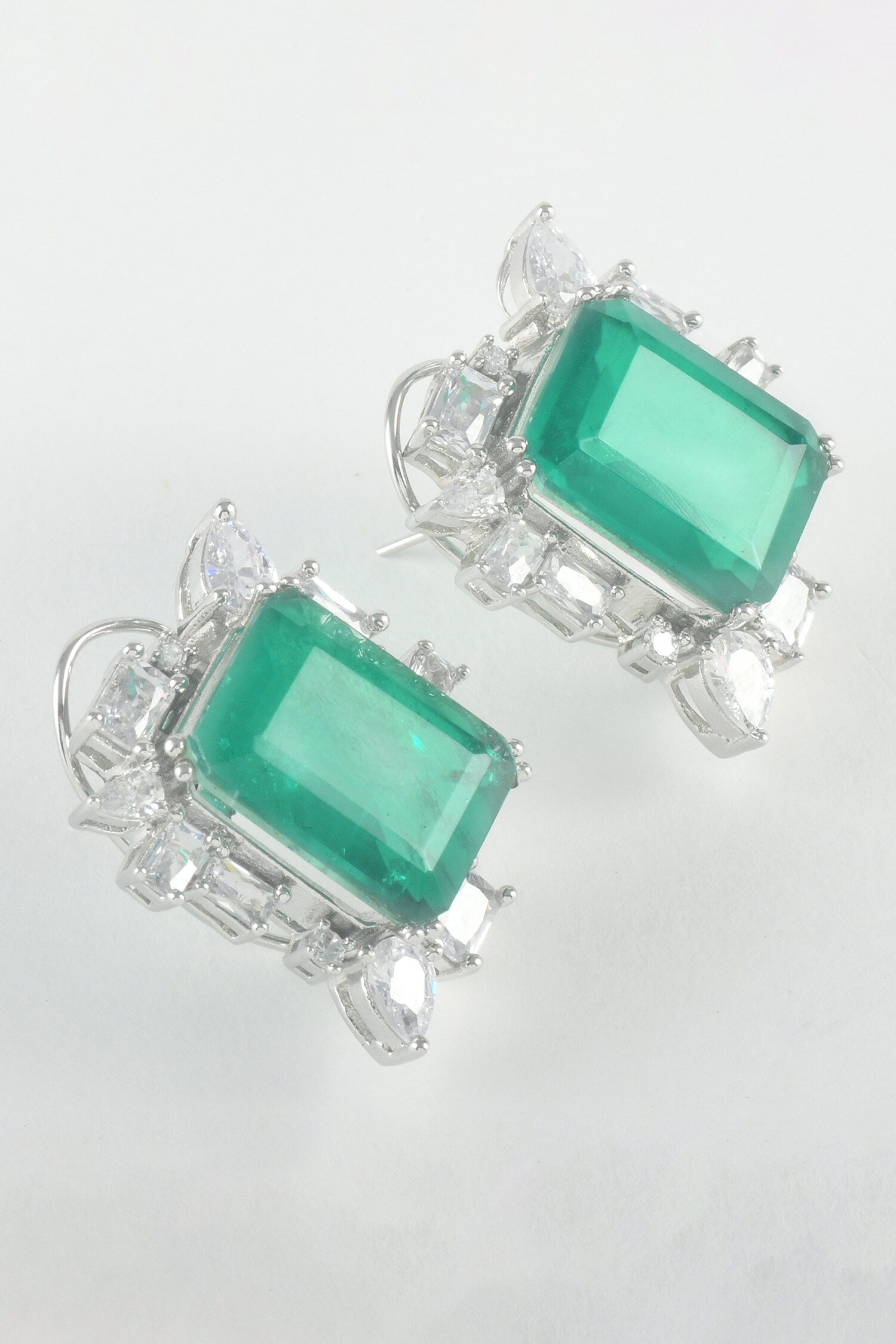 Royal Highness Stud Earrings 