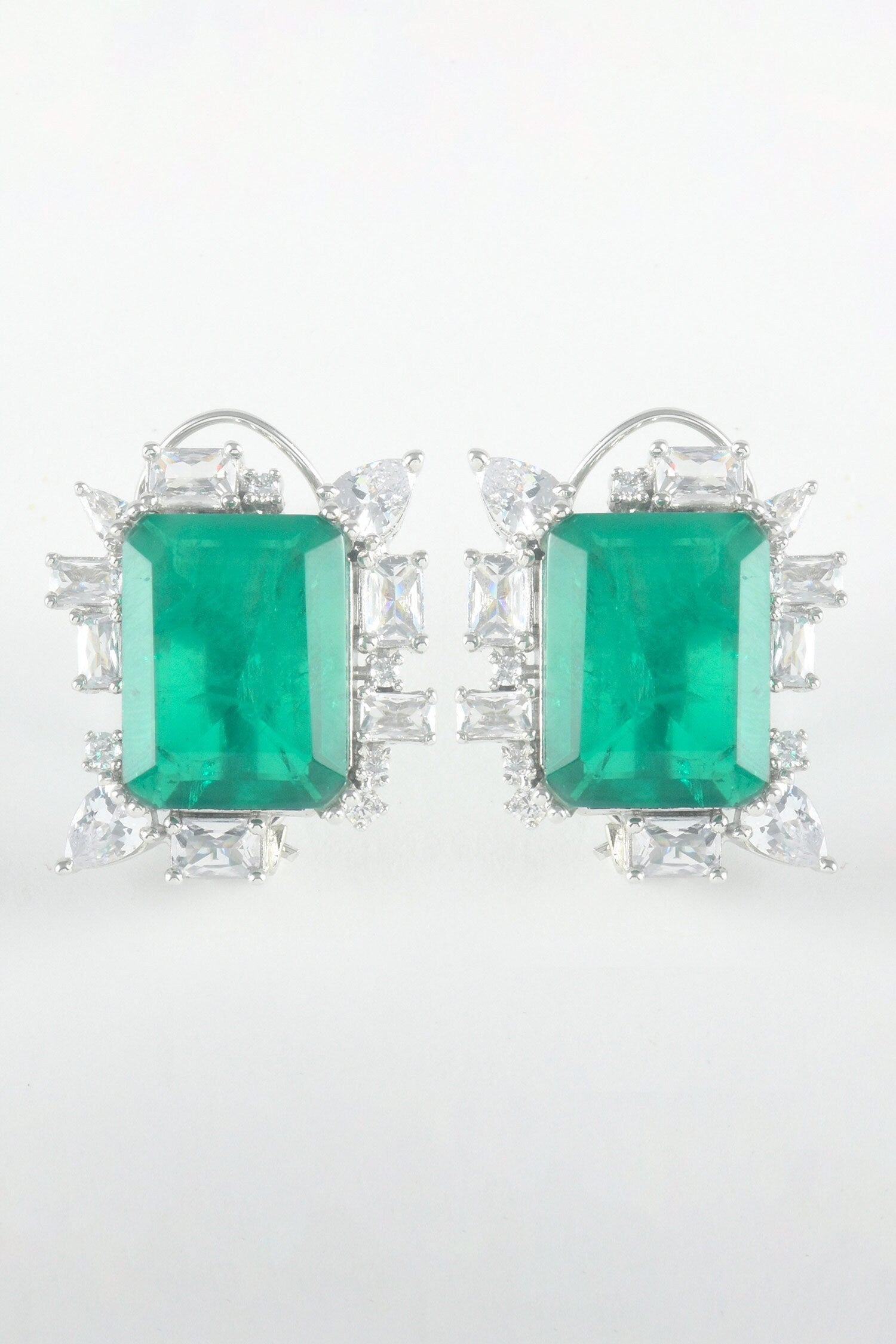 Royal Highness Stud Earrings 