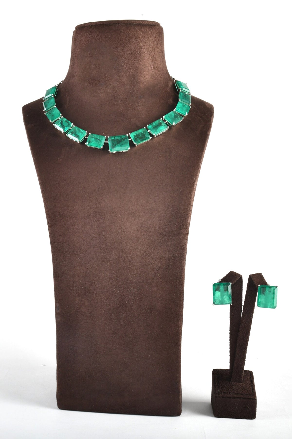 Magnificent Embellished Necklace Set 