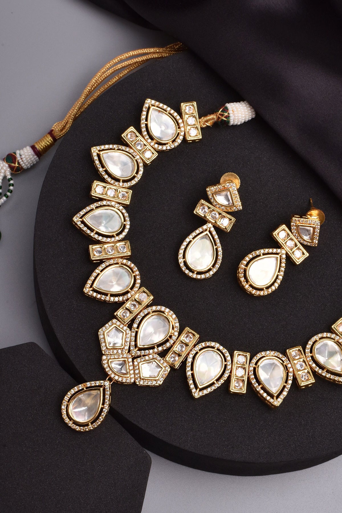 Geometric Moissani Polki Studded Necklace Set 