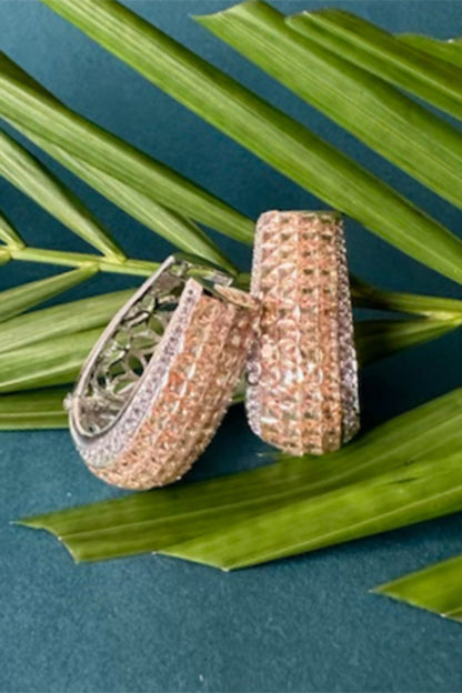 Oro Anneau Twisted Earrings 