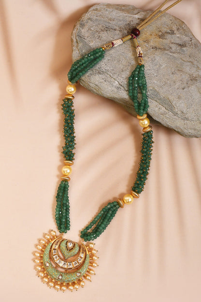Crescent Moon Pendant Necklace 