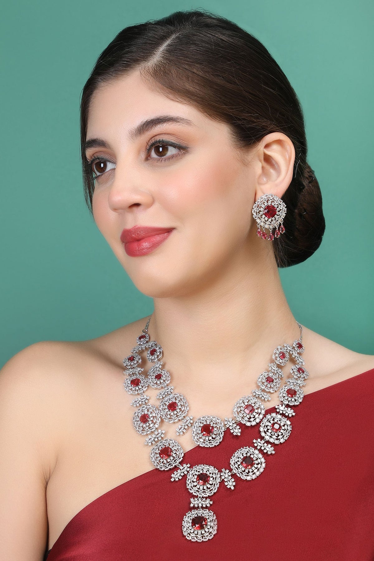 Zircon Work Layered Necklace Set 