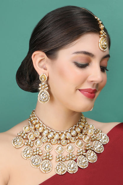 Kundan Embellished Choker Necklace Set 