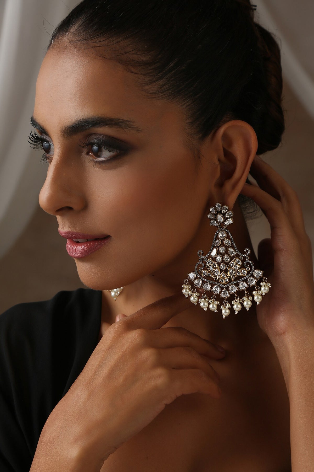 Victorian Polki Embellished Chandbalis 