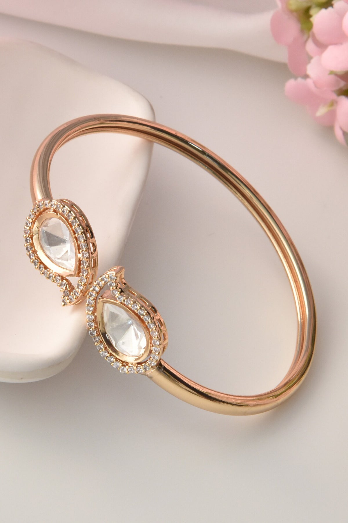 Paisley Shaped Bracelet 