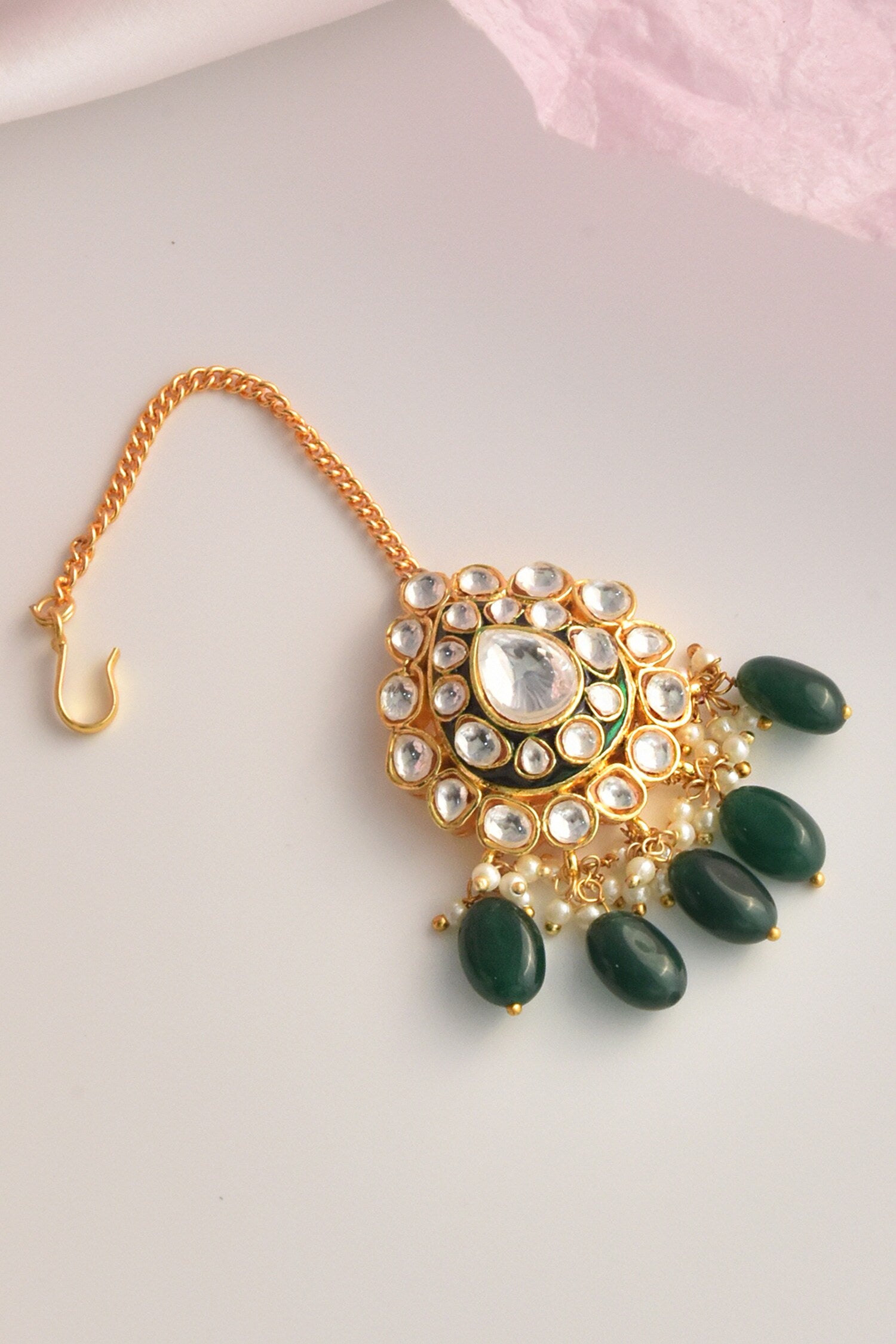 Tear Drop Shaped Maangtikka 
