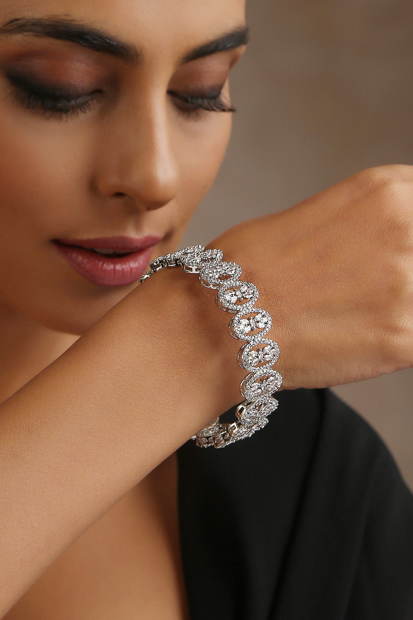 Zirconia Studded Bangle 