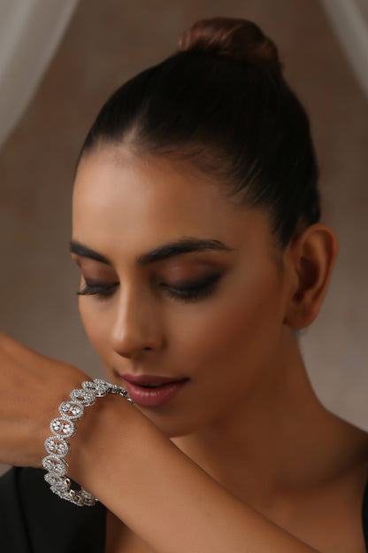 Zirconia Studded Bangle 