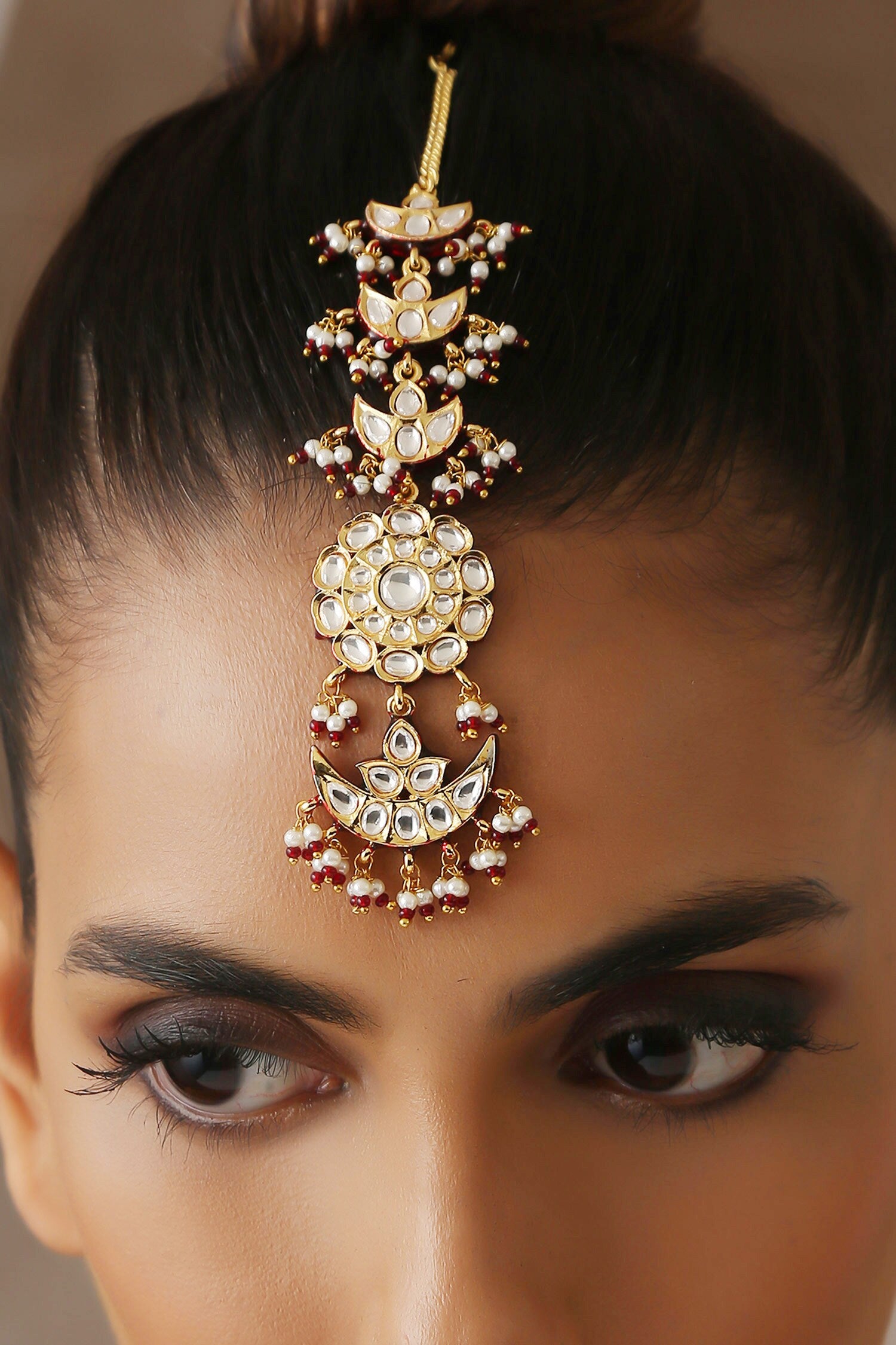 Polki Embellished Maangtikka 