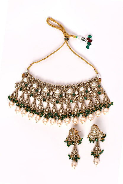 Stone Studded Floral Pattern Necklace Set 
