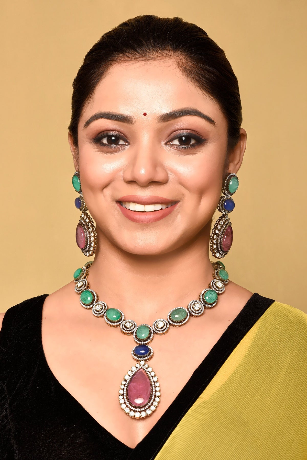Stone Studded Victorian Necklace Set 