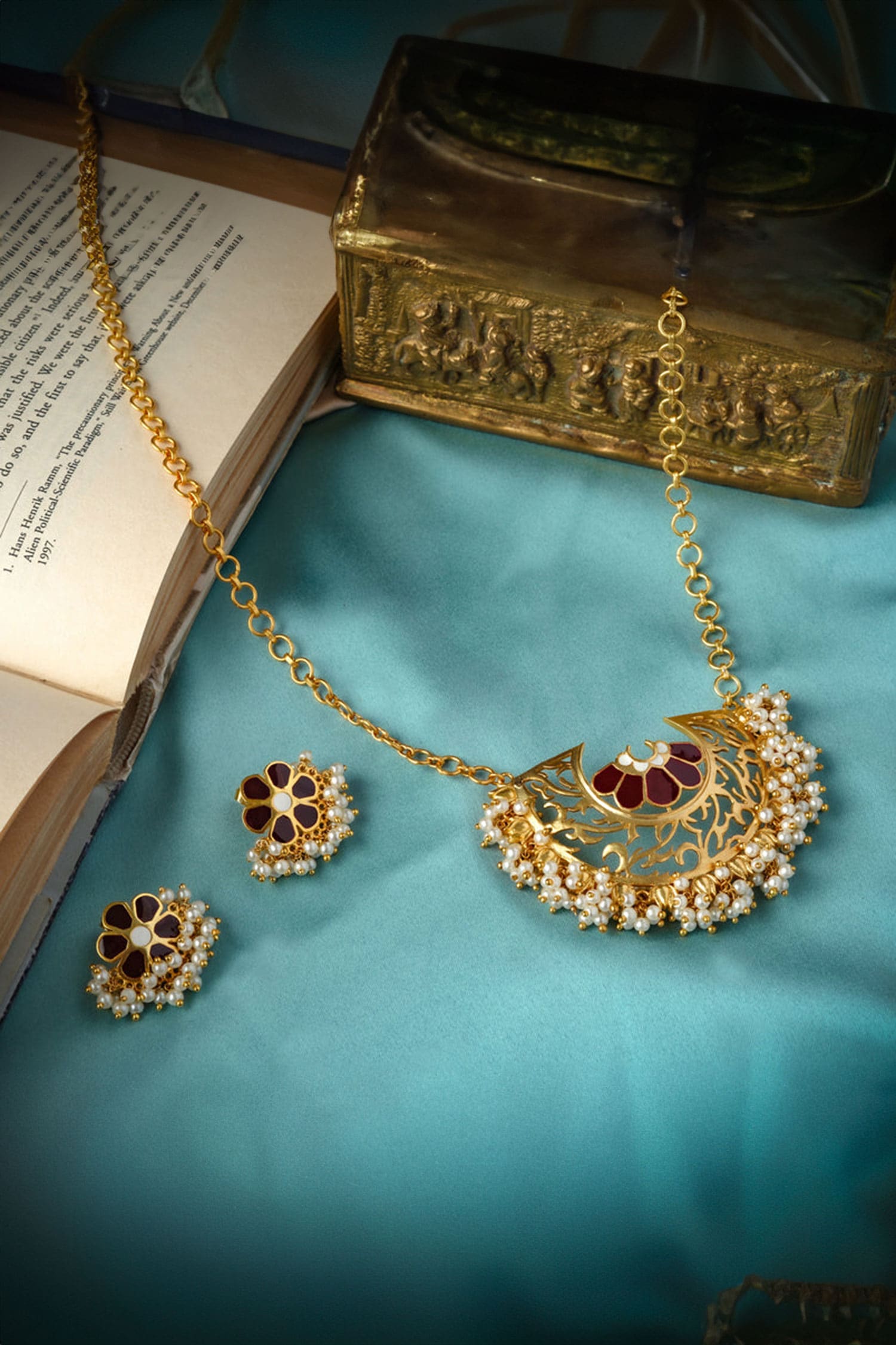 Pearl Embellished Mogra Necklace Set 