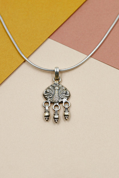Peacock Carved Pendant Chain Necklace 