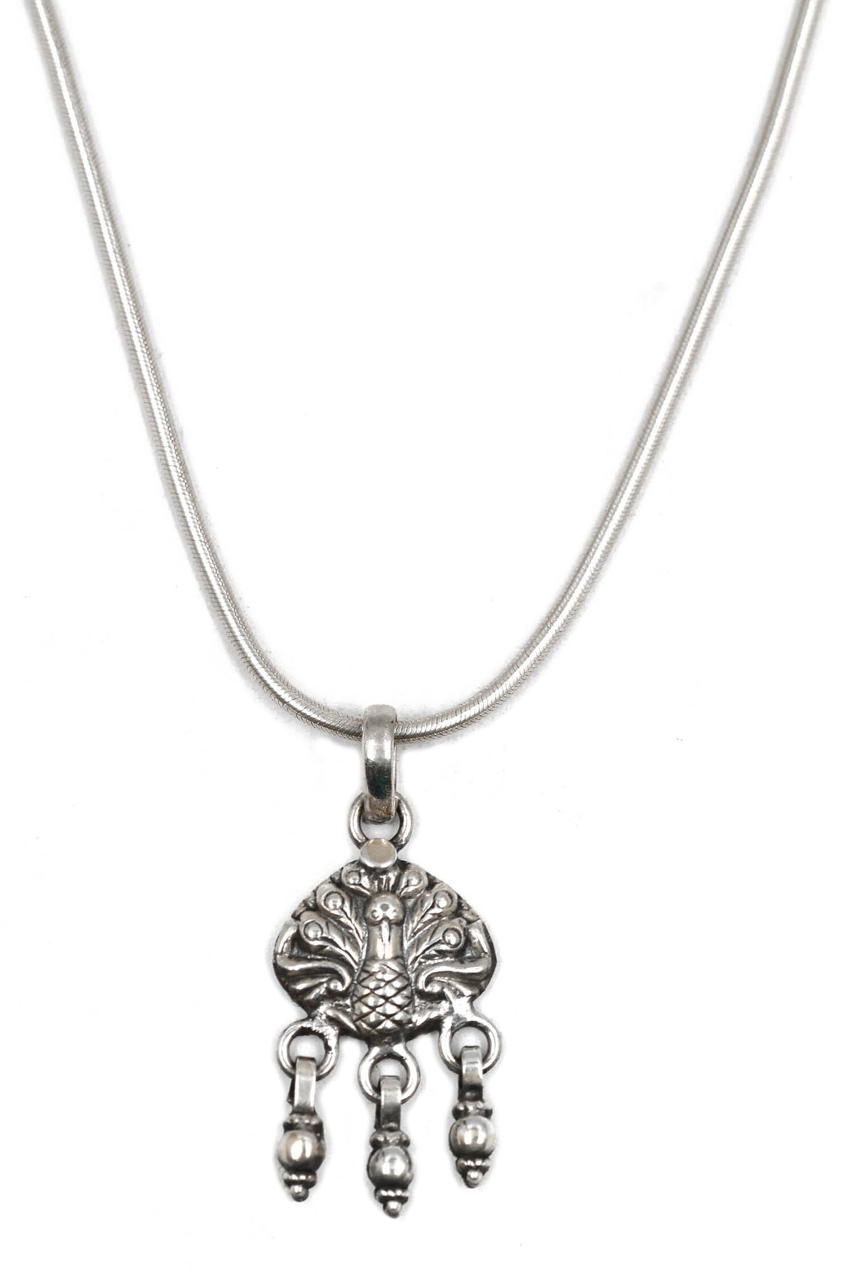 Peacock Carved Pendant Chain Necklace 