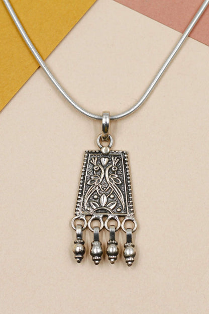 Peacock Floral Carved Pendant Chain Necklace 
