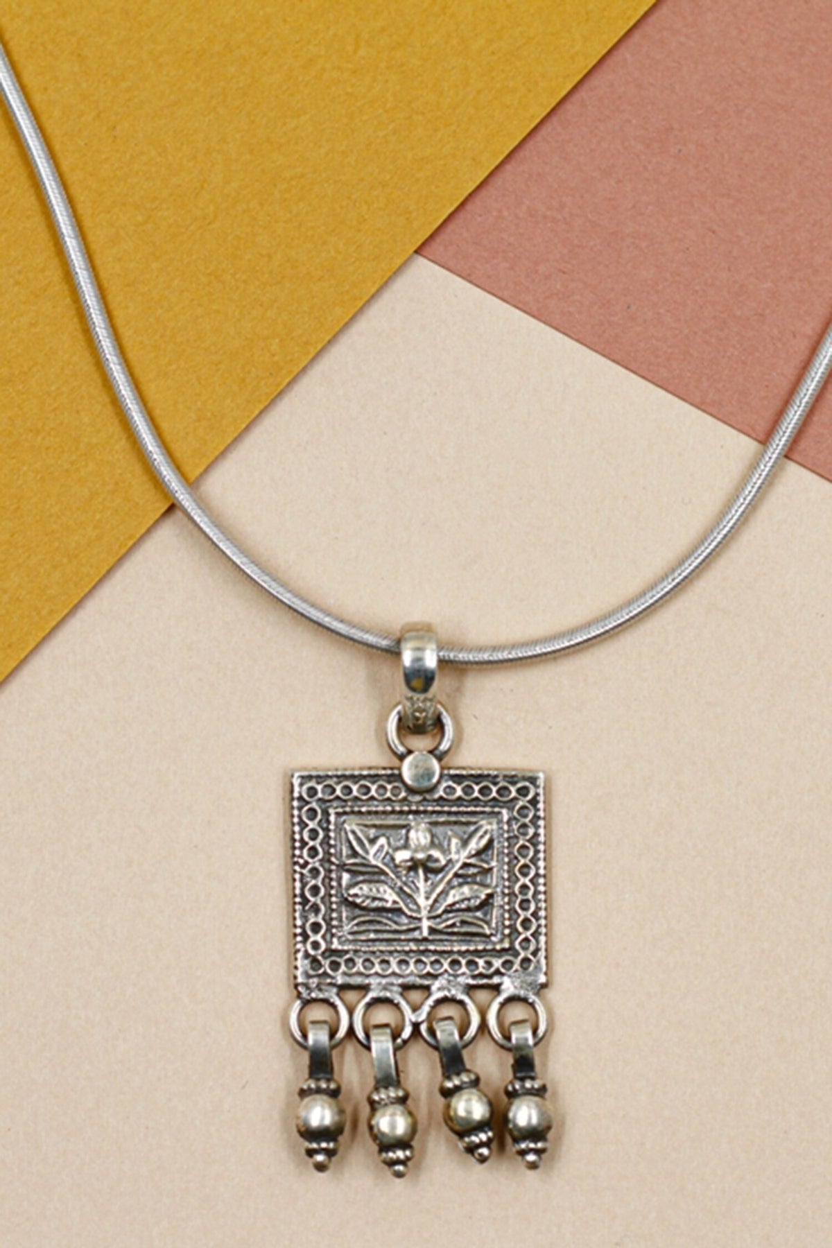 Florette Carved Pendant Chain Necklace 