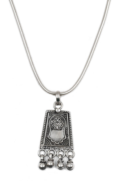 Rhombus Carved Pendant Chain Necklace 
