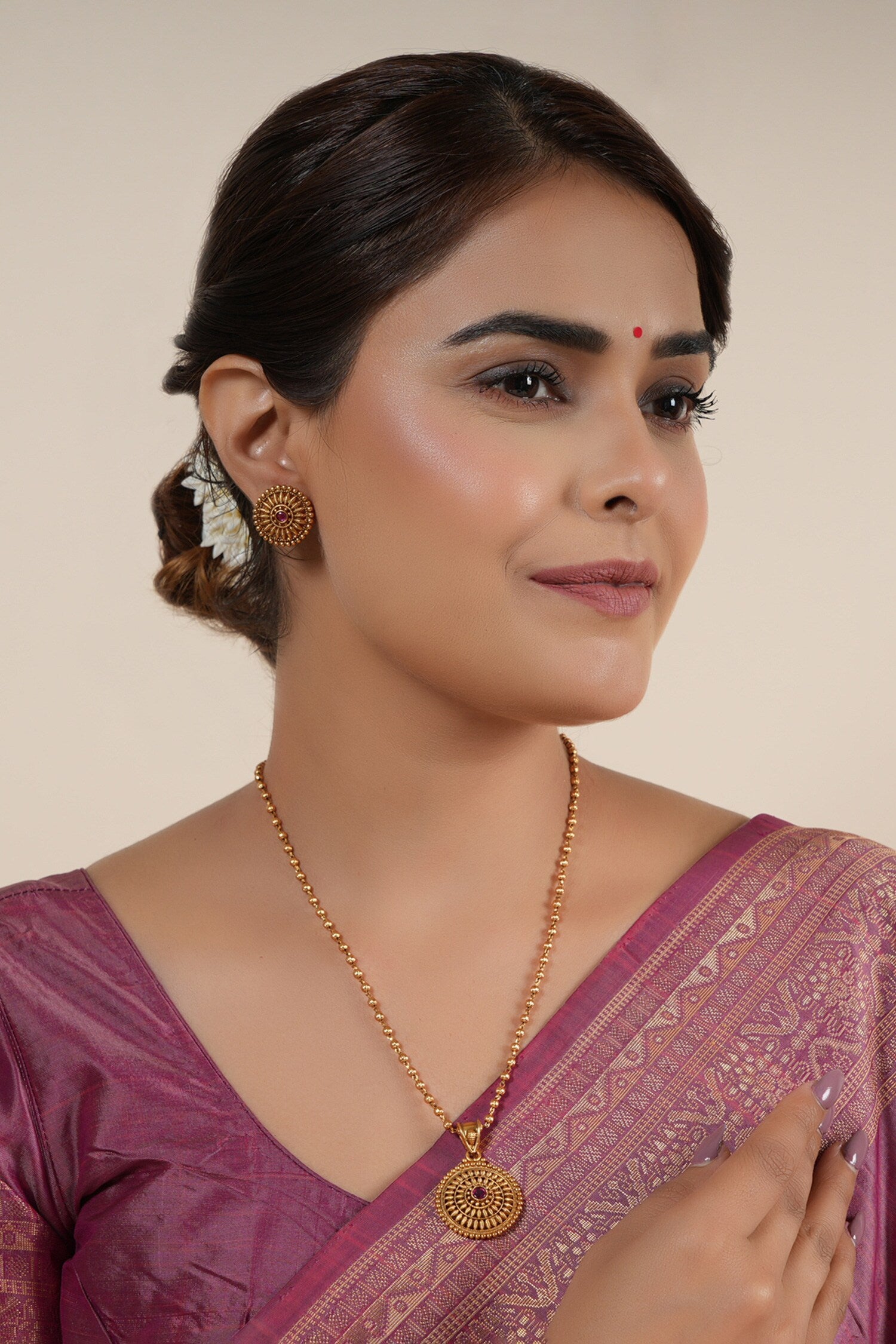 Floral Ruby Stone Embellished Necklace Set 