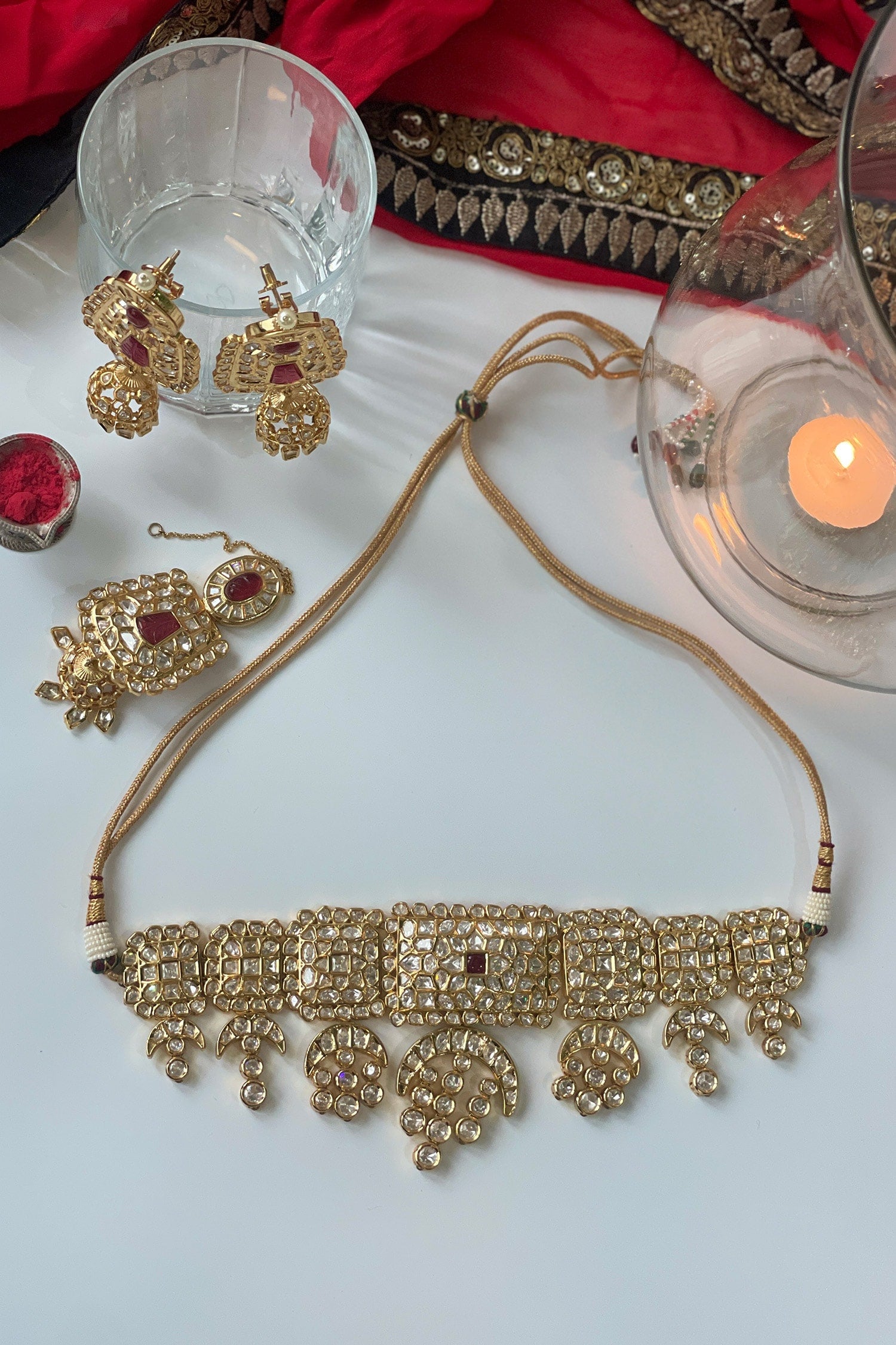 Geometric Cut Work Choker Necklace Set 