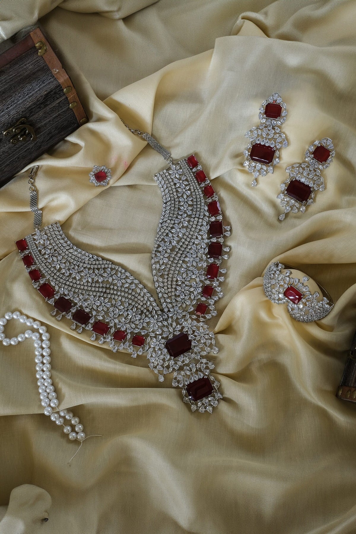 Victorian Cut Work Necklace Set 