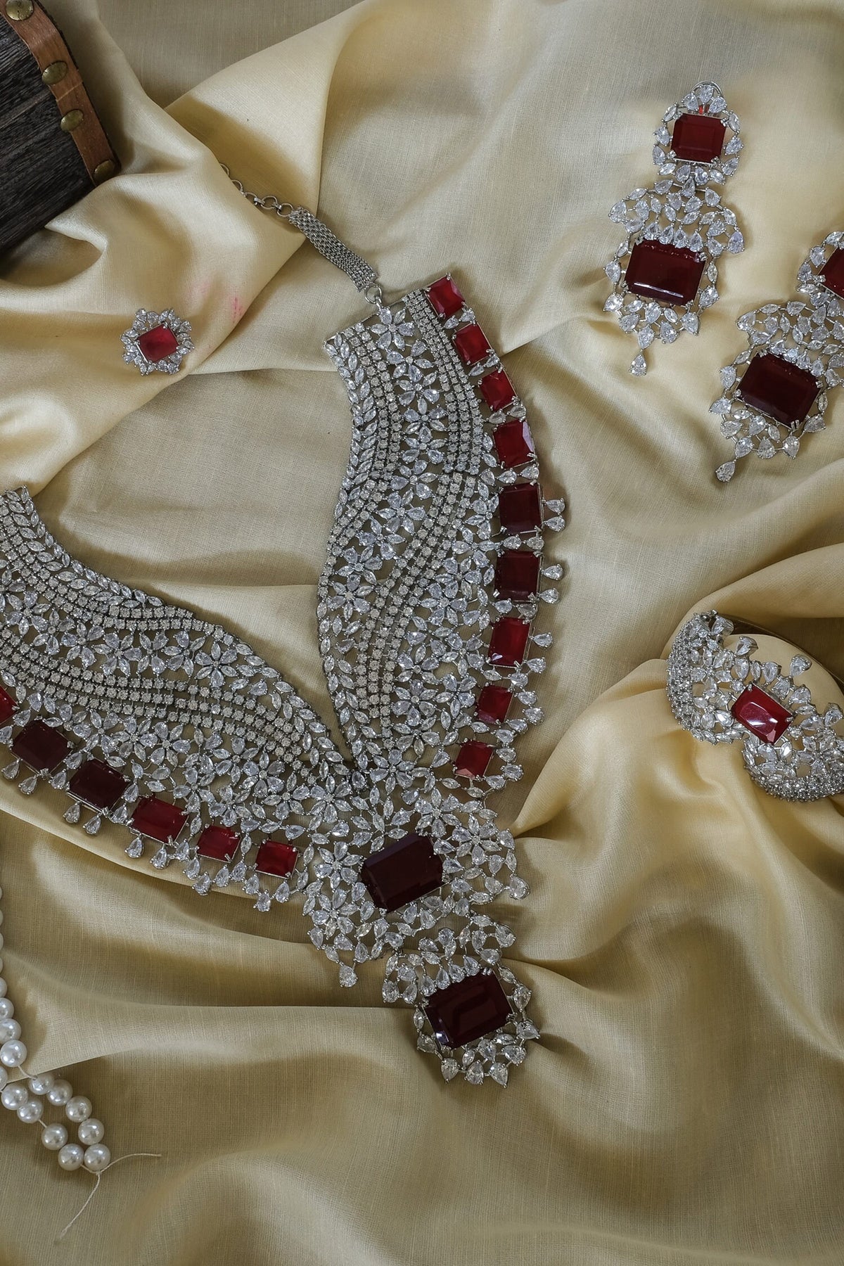 Victorian Cut Work Necklace Set 