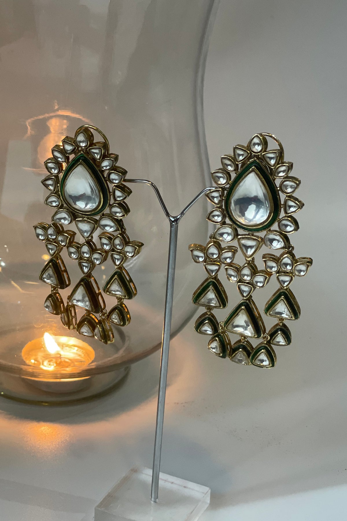 Geometric Kundan Embellished Necklace Set 