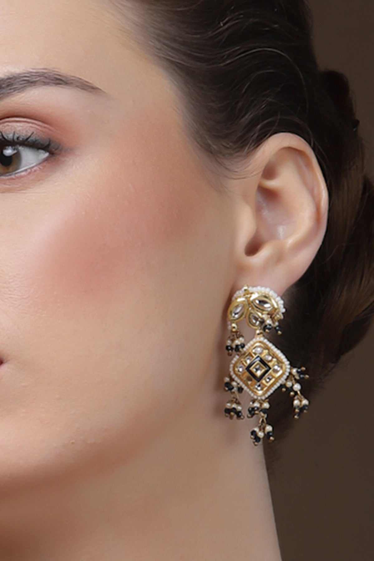Kundan Embellished Earrings 