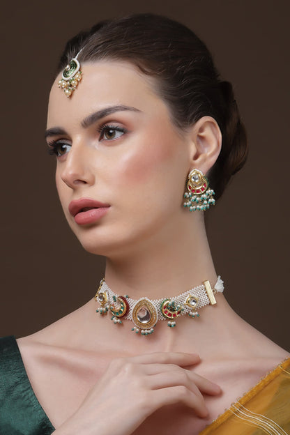 Kundan Embellished Cutwork Chandbalis 