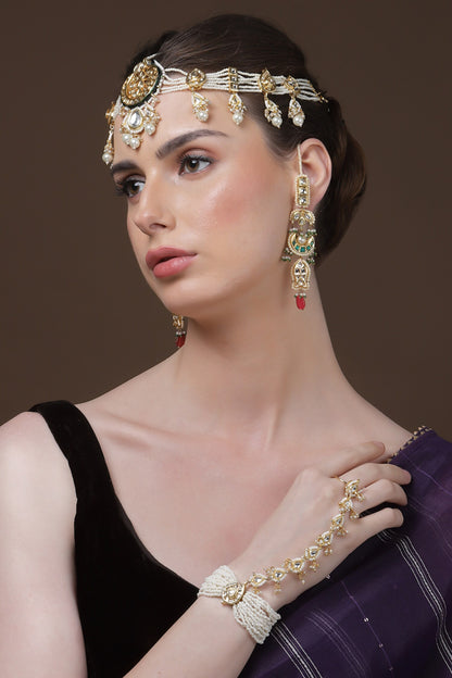 Teardrop Embellished Hathphool 