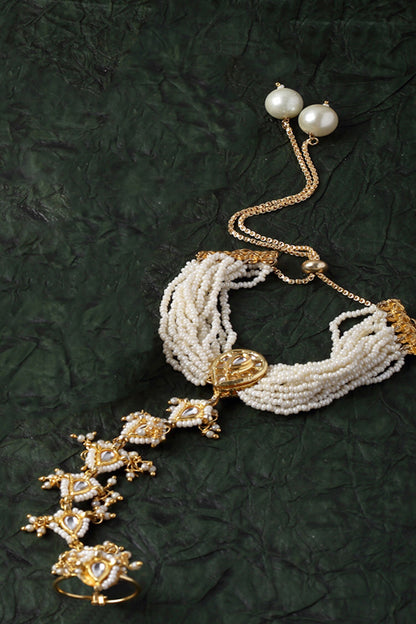 Teardrop Embellished Hathphool 
