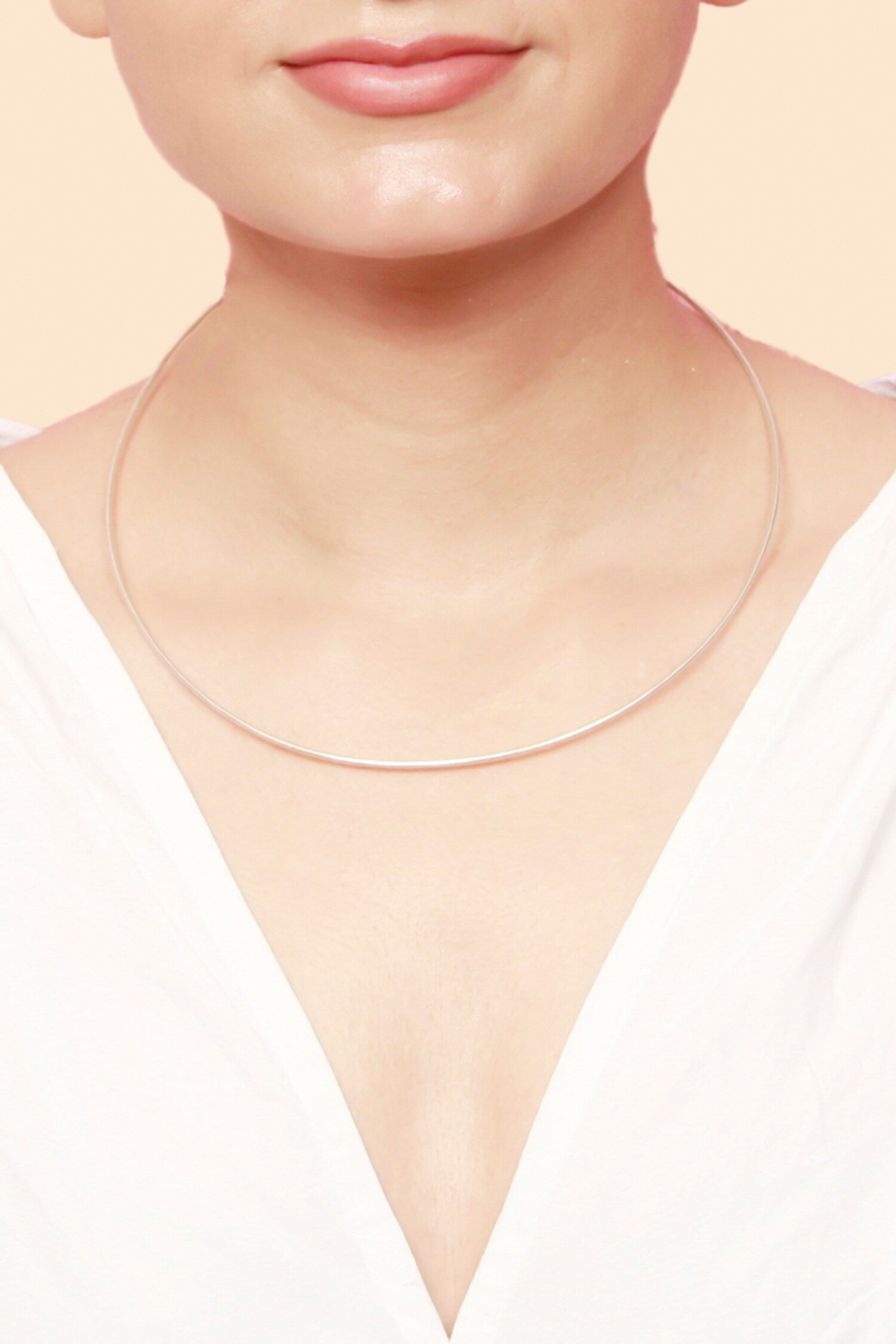 Oxidized Wired Hasli Necklace 
