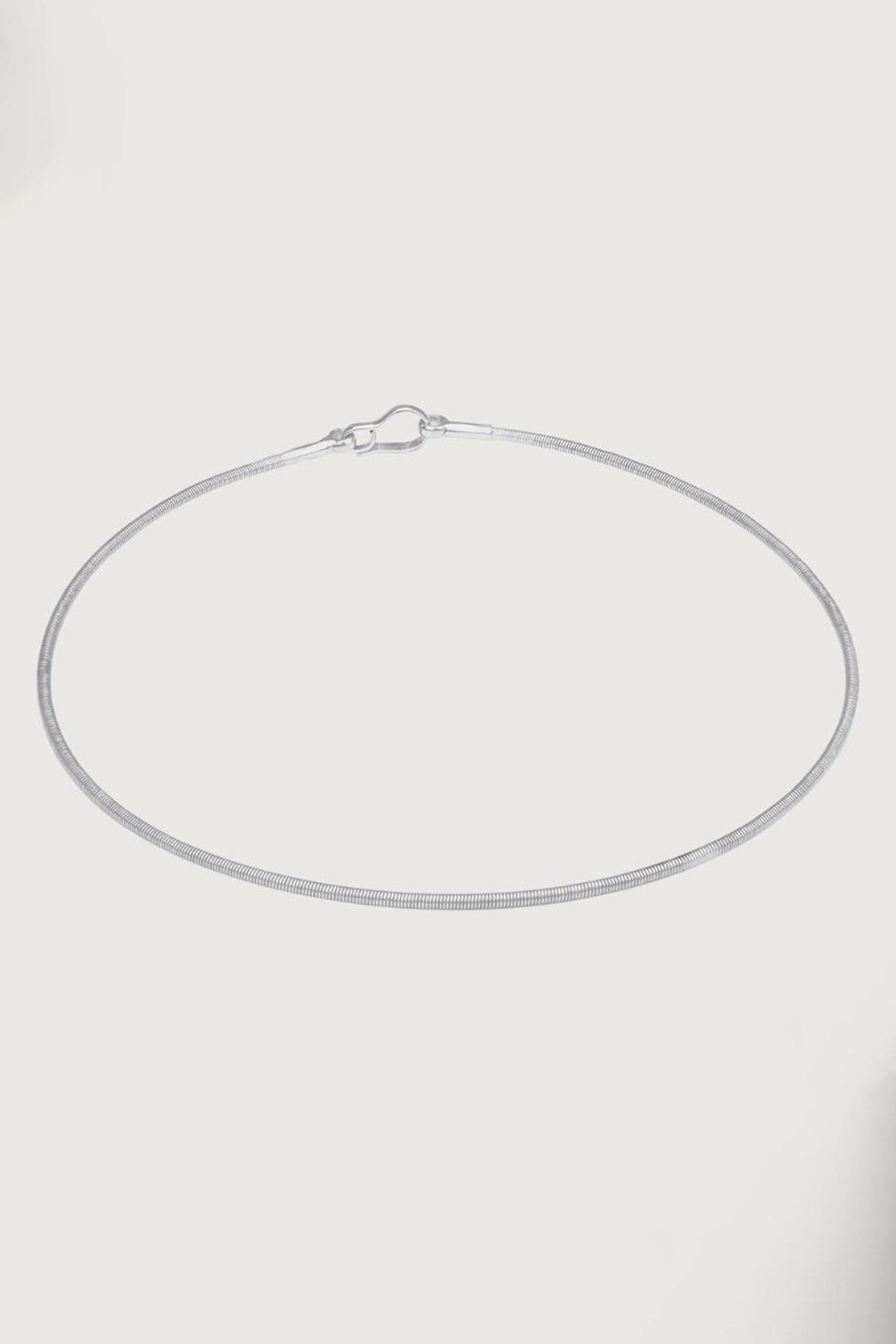 Oxidized Wired Hasli Necklace 