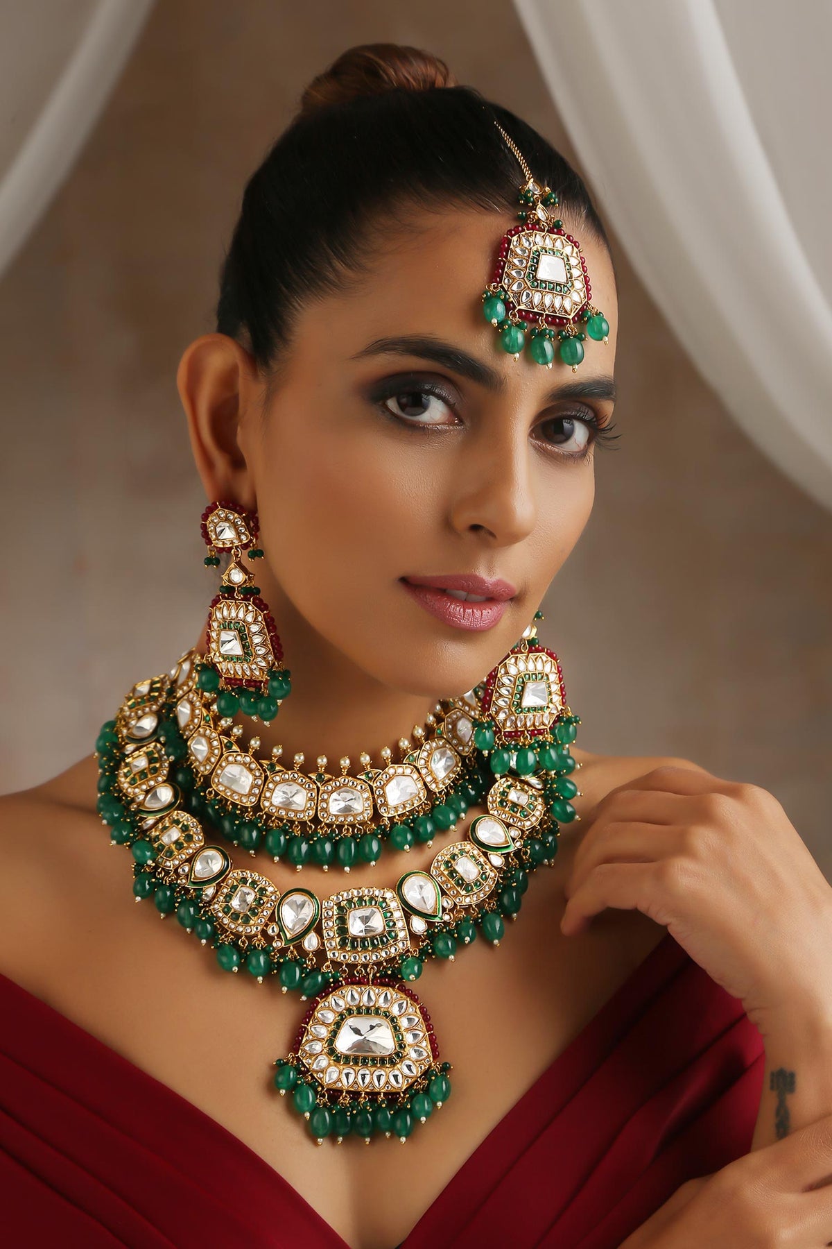 Geometric Polki Embellished Layered Necklace Set 