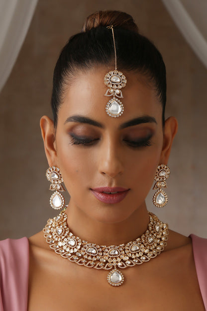 Floral Blossom Cutwork Necklace Set 