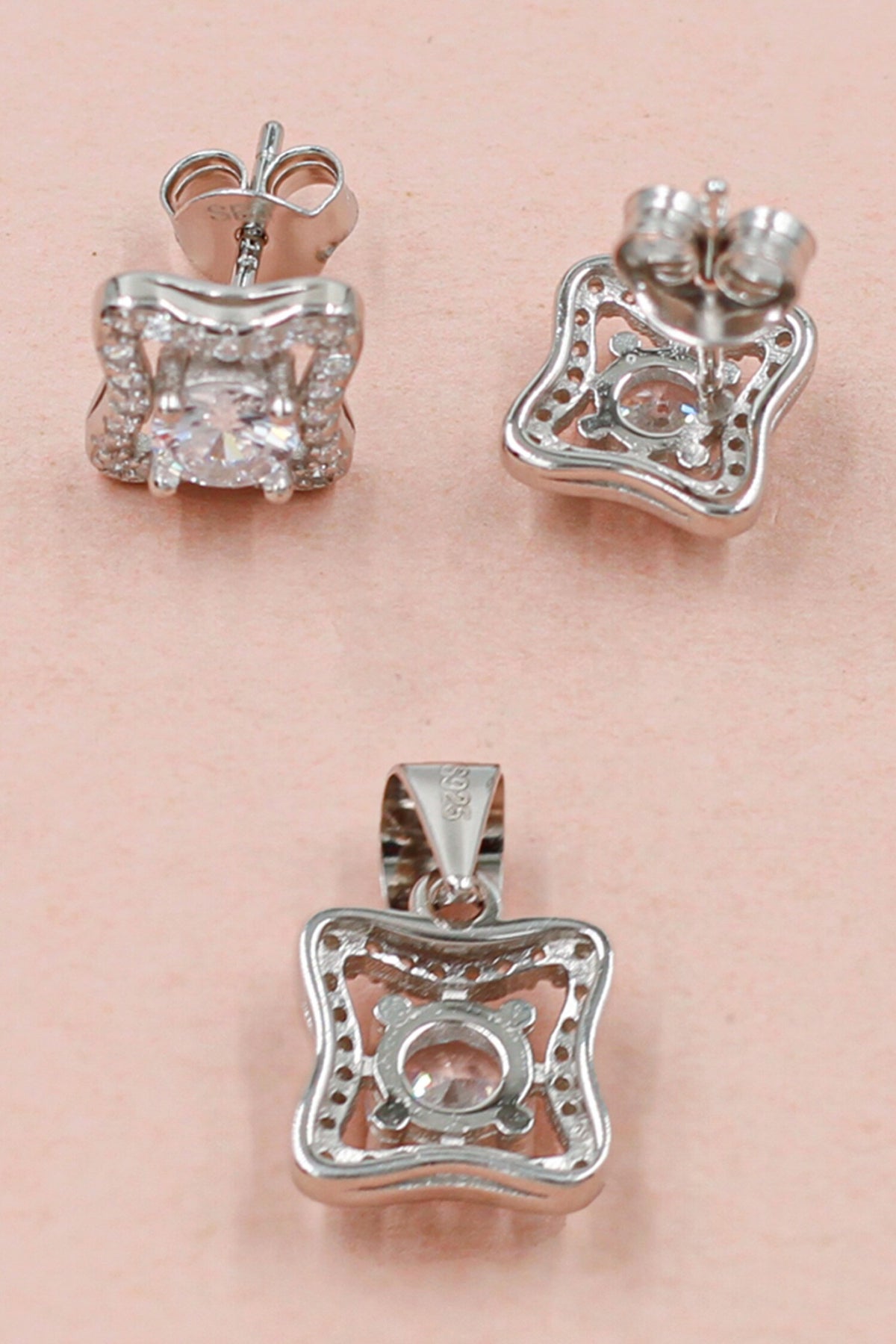 Blossom Stone Studded Pendant Set 