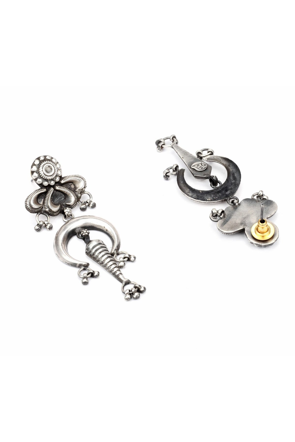 Ilina Earrings 