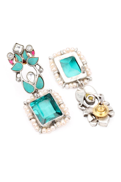 Lina Kundan Studded Earrings 
