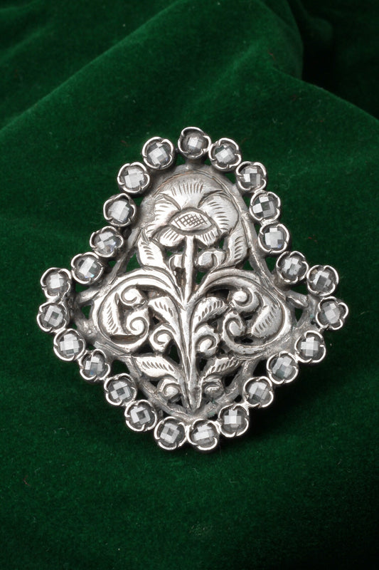Louise Floral Carved Ring 