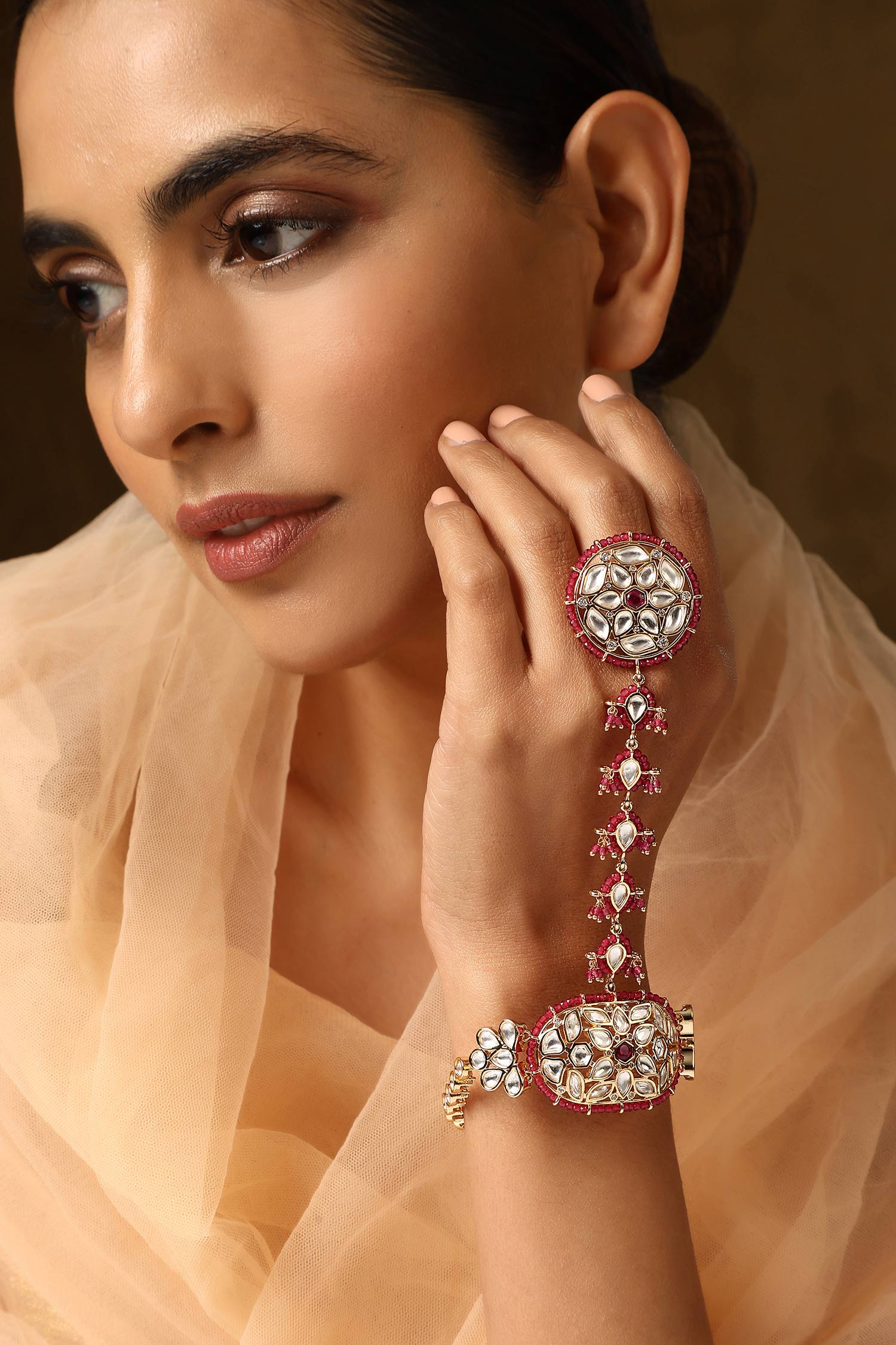 Polki Floral Cutwork Haathphool 