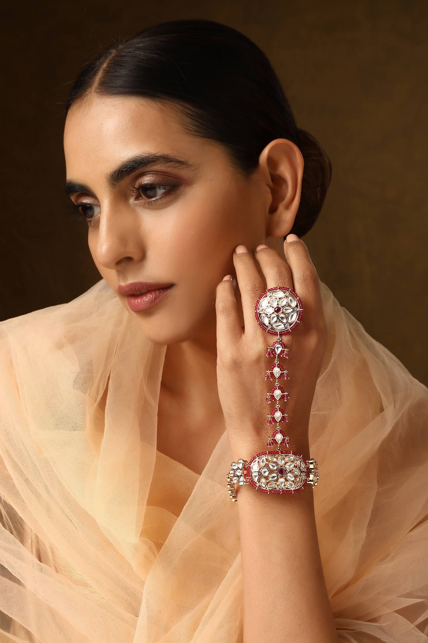 Polki Floral Cutwork Haathphool 