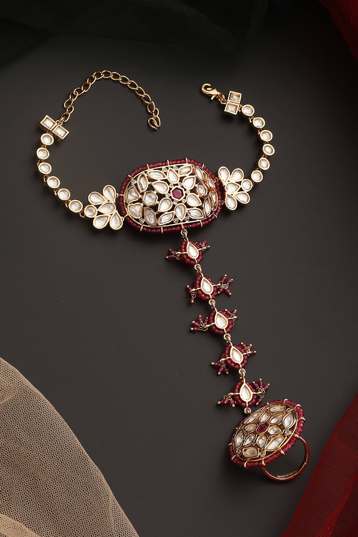 Polki Floral Cutwork Haathphool 