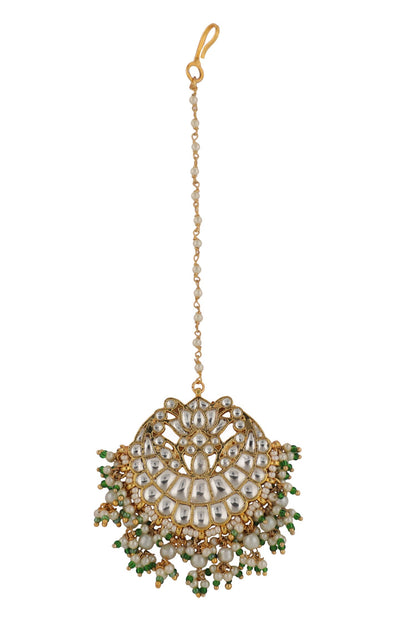 Jadtar Stone Embellished Chaand Maangtikka 