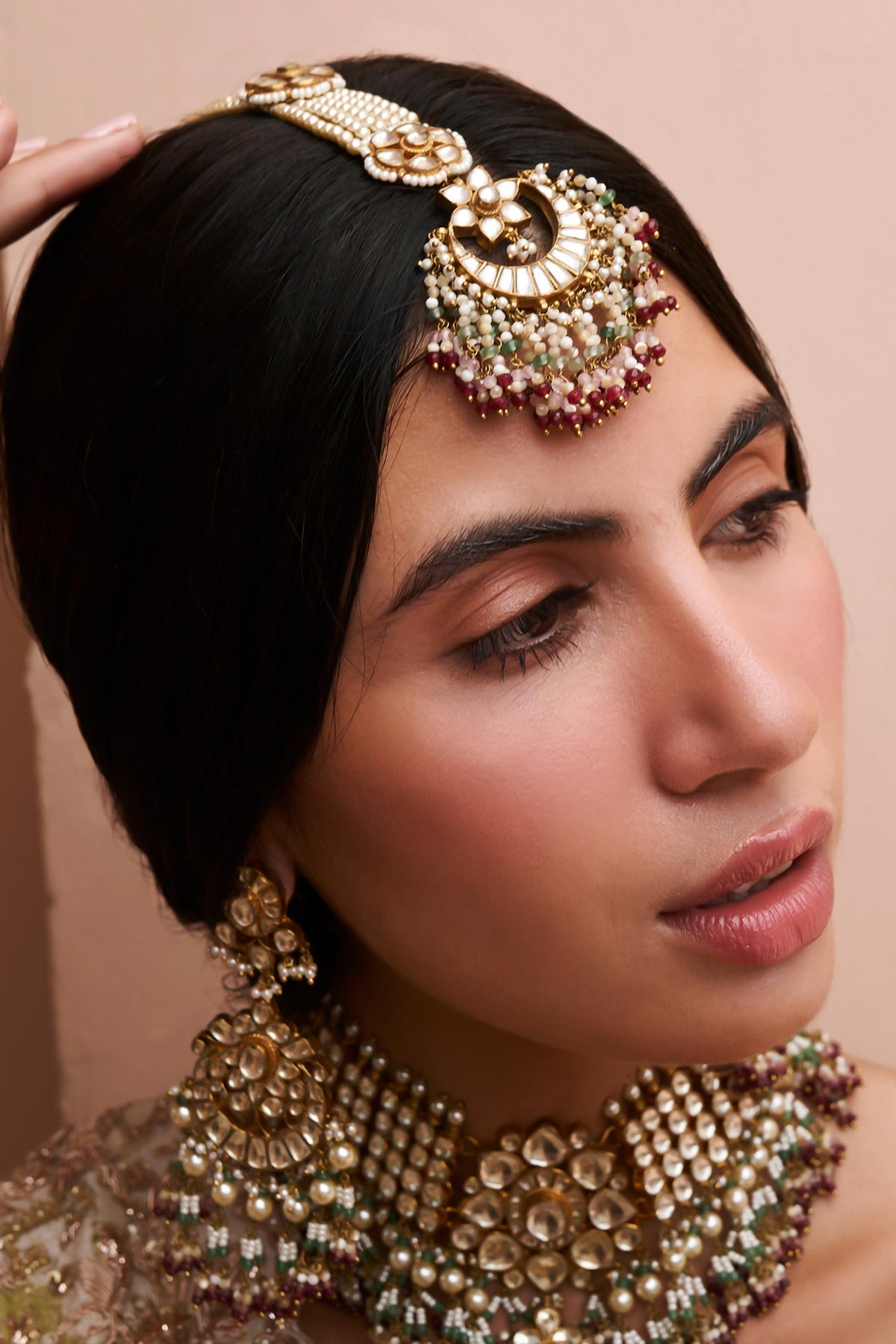 Sadhika Kundan Chaand Maangtikka 