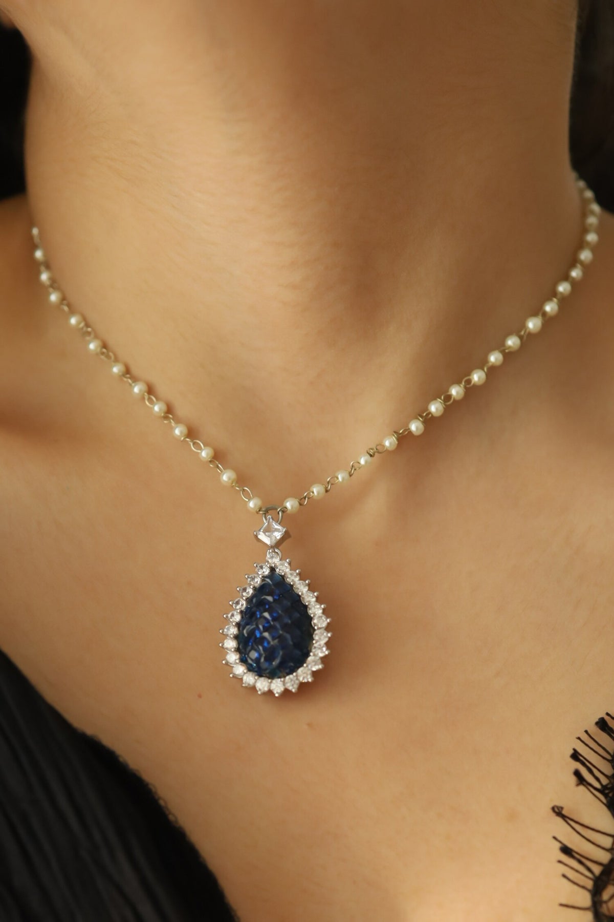 Polki Studded Pendant Necklace 