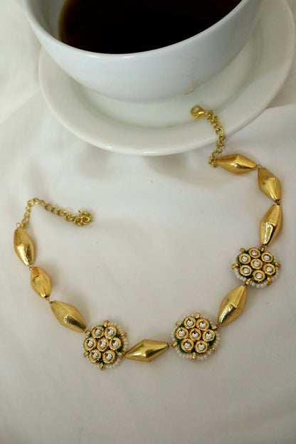 Floral Kundan Unit Choker 
