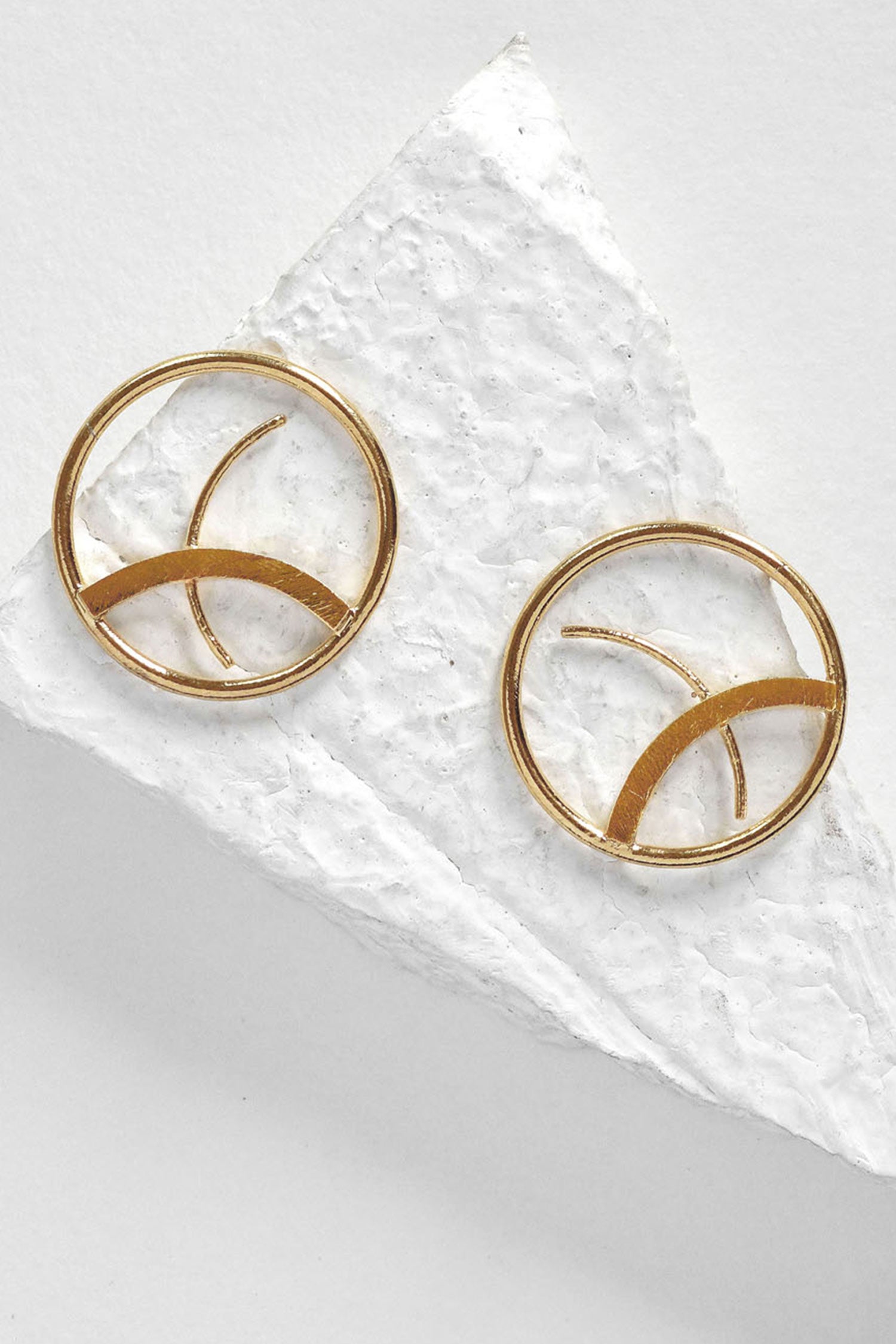 Eda Abstract Studs 
