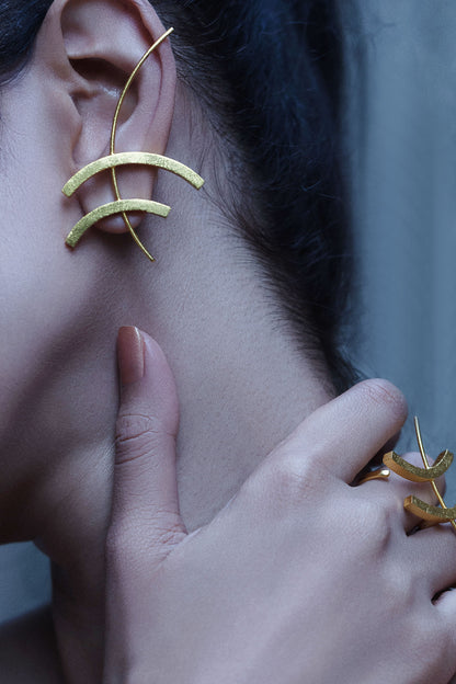 Tohu Abstract Earrings 